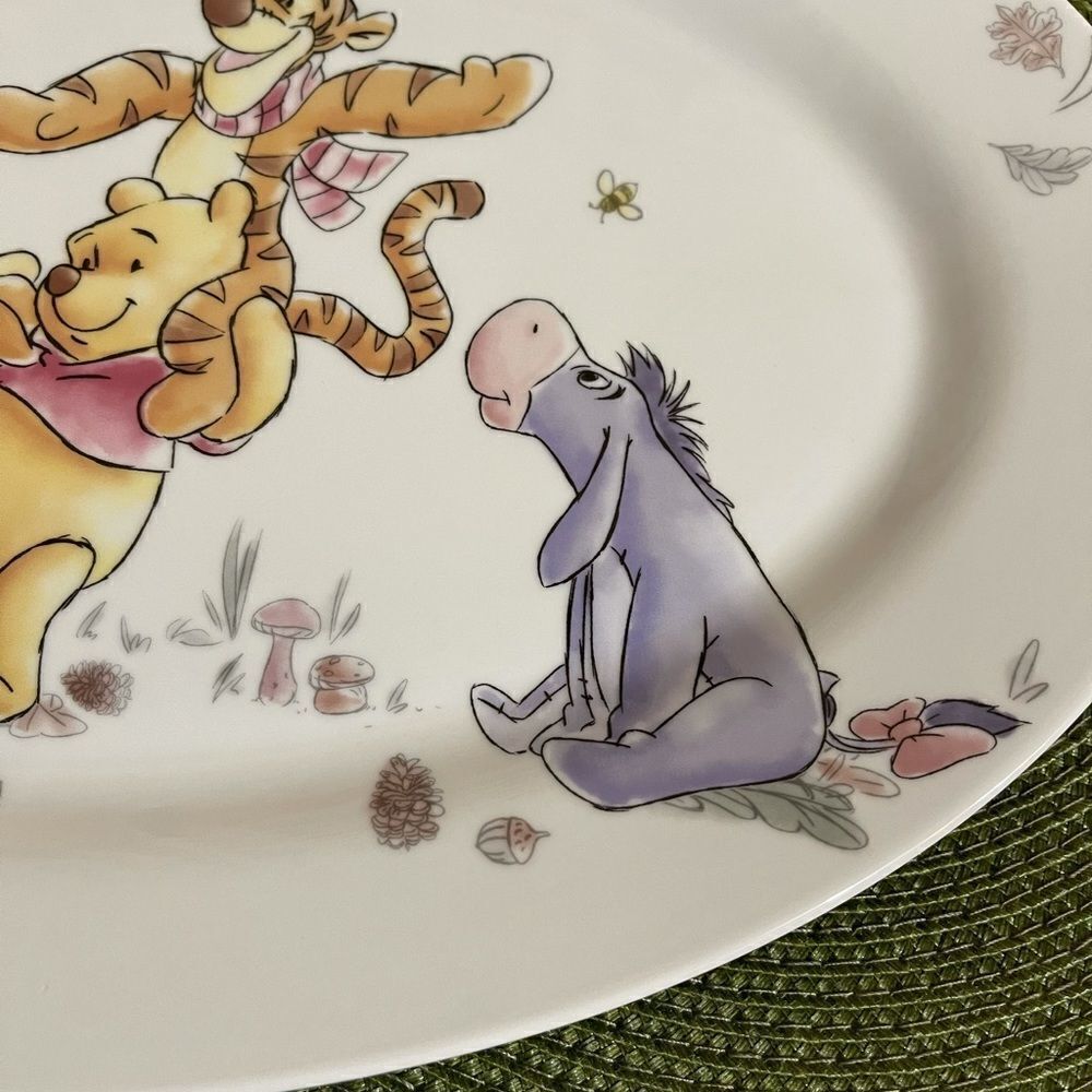 Disney Winnie the Pooh platter with pumpkins NWT - Picture 4 of 10